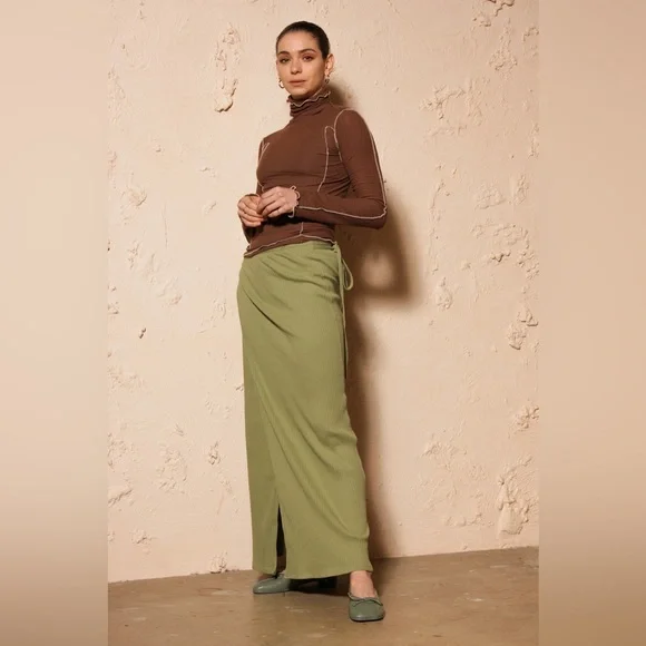 BASERANGE large Brig/wrap skirt, cotton/recycled cotton, ero green - Picture 3 of 10